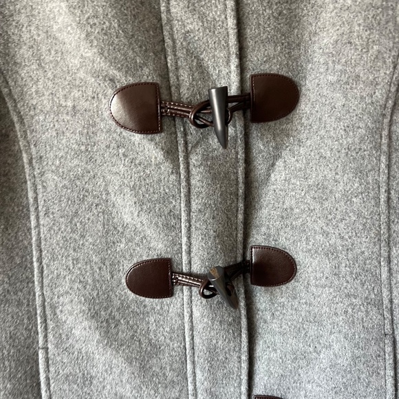 L.L. Bean Grey Women's Classic Lambswool Duffel Coat size 16 - Picture 3 of 8